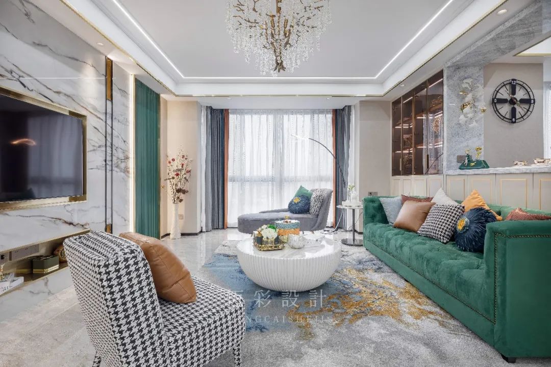 杭州家庭装修公司临江花园180方轻奢风装修案例客厅1.jpg