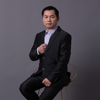 何龙兵装饰管家