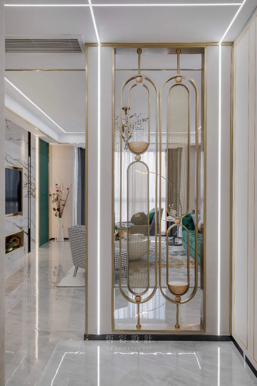 杭州轻奢风格大宅装修效果图 临江花园180方轻奢风装修案例玄关1.jpg