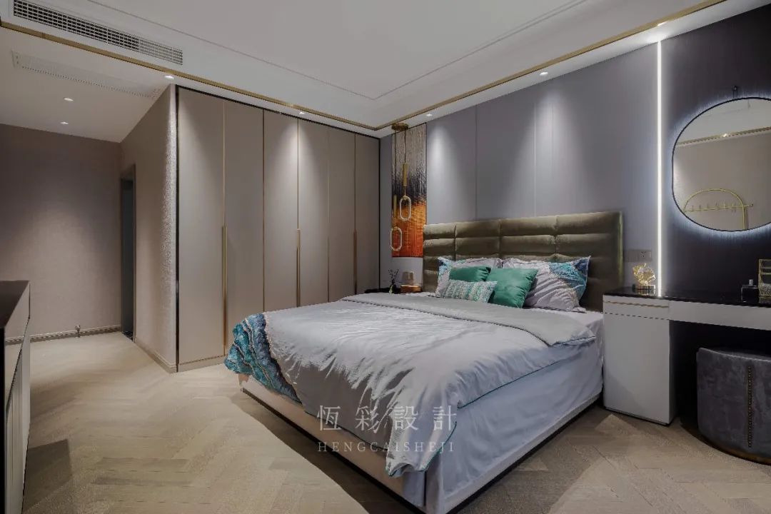 杭州轻奢风格大宅装修效果图 临江花园180方轻奢风装修案例主卧5.jpg