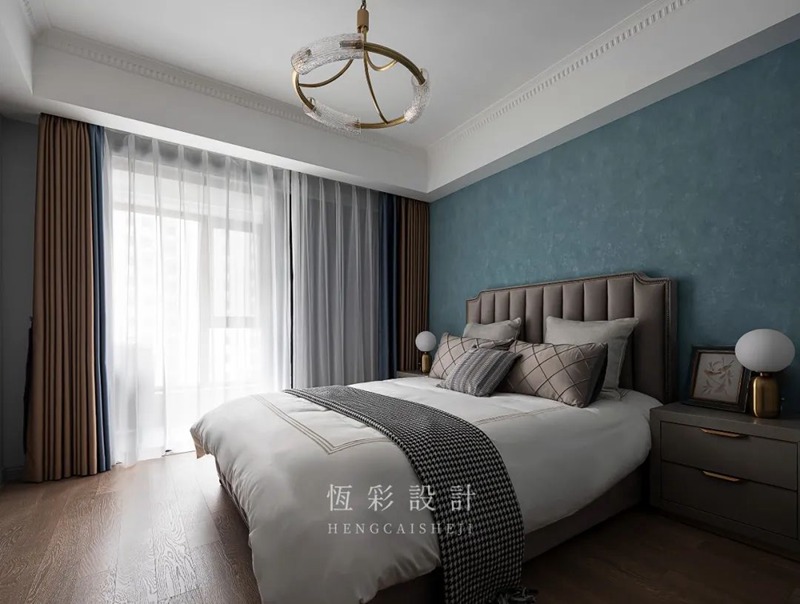 杭州全案设计140平米装修成现代轻奢风格金色时光装修案例