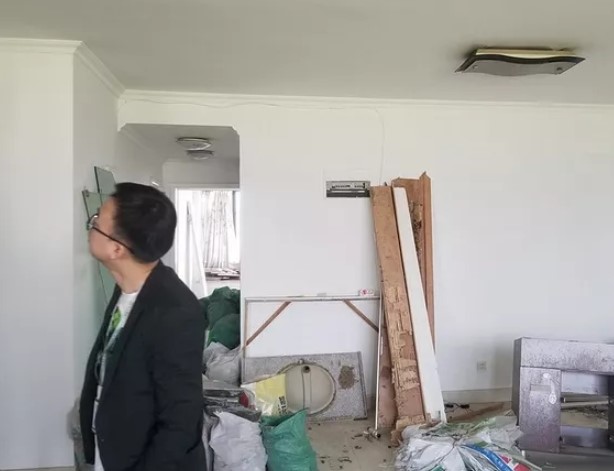 恒彩装饰设计师跑工地